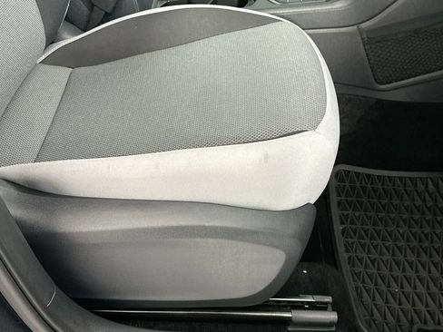 Used 2024 Volkswagen Taos S FWD image 23