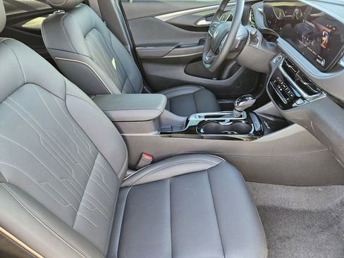 New 2026 Buick Envista Avenir image 10