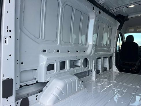 Used 2023 Ford Transit 350 148 Medium Roof AWD image 27