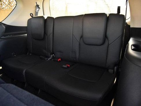 Certified 2022 Nissan Armada SL image 32