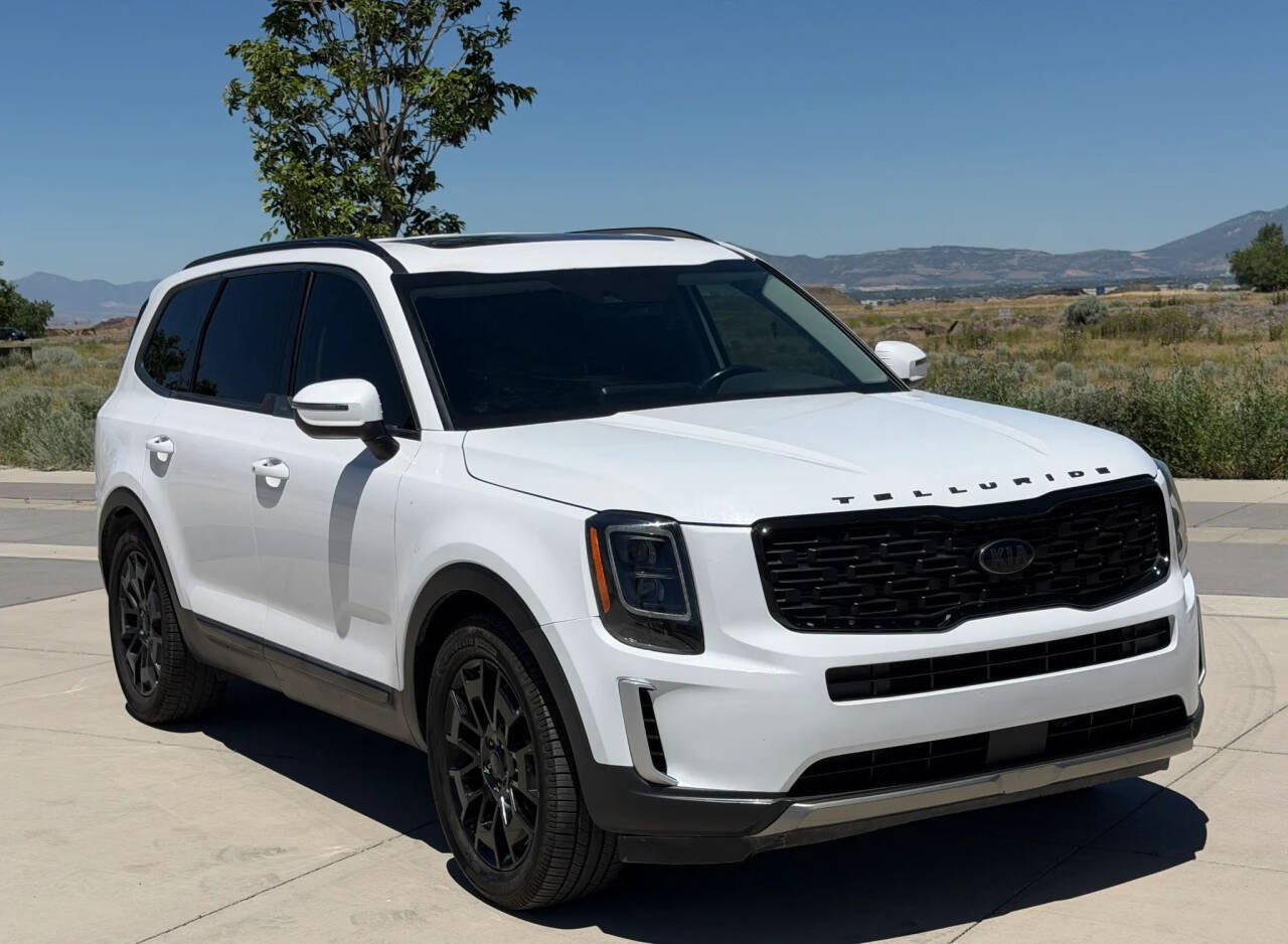 Used 2021 Kia Telluride EX w/ EX Premium Package AWD/4WD image 3