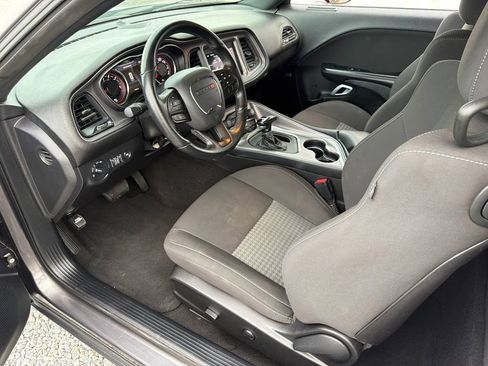 Used 2023 Dodge Challenger R/T image 2