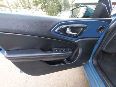 Used 2015 Chrysler 200 S w/ Navigation & Sound Group I image 8