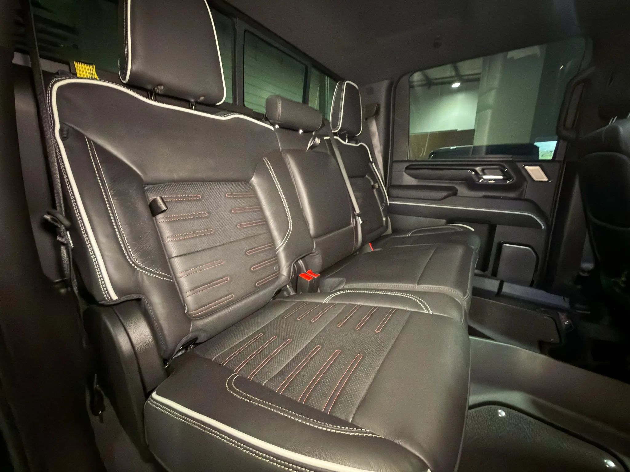 Used 2026 GMC Sierra 2500 AT4X AWD/4WD image 18