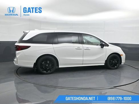 New 2026 Honda Odyssey Sport-L image 3
