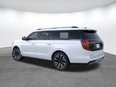New 2025 Ford Expedition Max Platinum w/ Driver's Package image 3