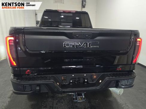 Used 2025 GMC Sierra 2500 AT4X w/ AT4X AEV Edition AWD/4WD image 6