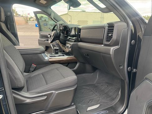 Used 2023 GMC Sierra 1500 Elevation image 21