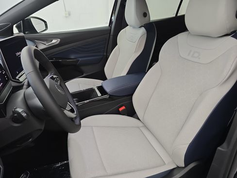 New 2025 Volkswagen ID.4 Pro S Plus image 15