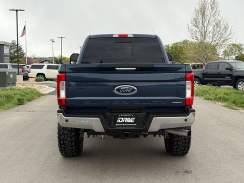 Used 2019 Ford F250 Lariat w/ Lariat Value Package AWD/4WD image 11