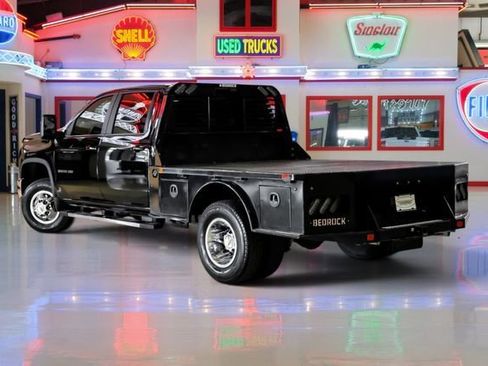 Used 2024 Chevrolet Silverado 3500 LT w/ Convenience Package AWD/4WD image 4