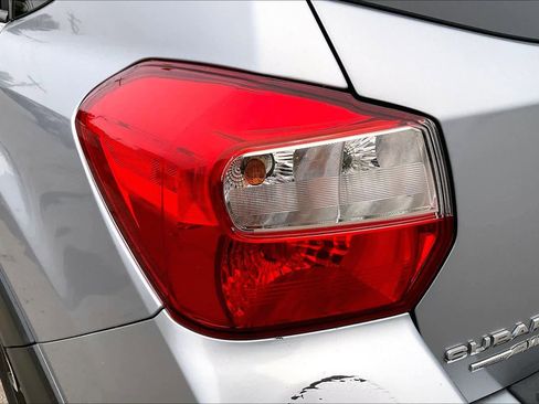 Used 2016 Subaru Crosstrek 2.0i Premium w/ Moonroof Package image 28