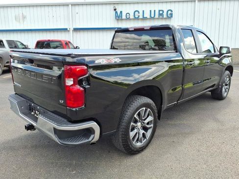 Used 2023 Chevrolet Silverado 1500 LT w/ LPO, Liner Protection Package AWD/4WD image 5