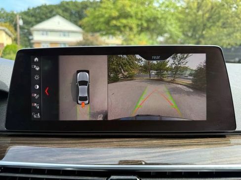 Used 2019 BMW 540i xDrive 540i xDrive w/ M Sport Package image 22