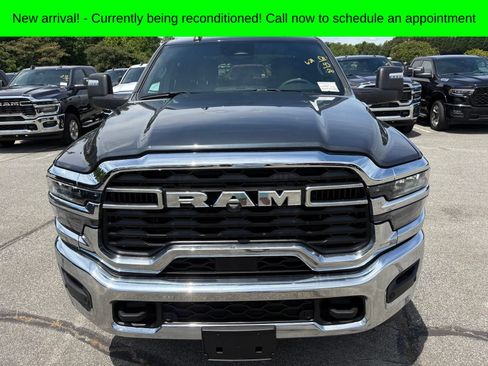Used 2026 RAM 2500 Big Horn AWD/4WD image 8