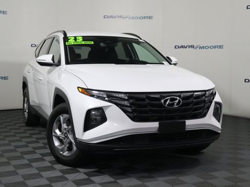 Used 2023 Hyundai Tucson SEL image 2
