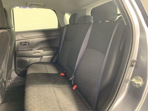 Used 2022 Mitsubishi Outlander Sport ES FWD image 30