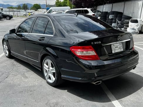 Used 2010 Mercedes-Benz C 300 4MATIC Sedan w/ Premium 1 Pkg image 5