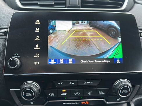 Used 2020 Honda CR-V Touring image 38