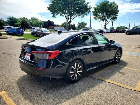Used 2022 Honda Civic EX image 4