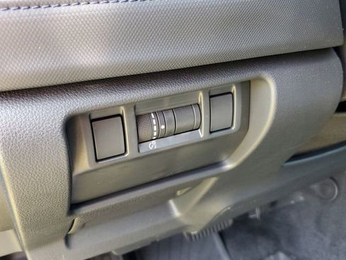 Certified 2026 Subaru Forester Premium AWD/4WD image 10