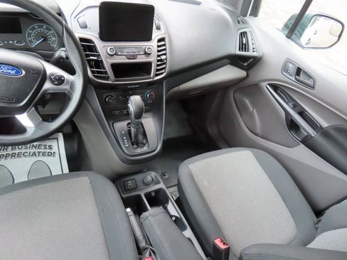 Used 2022 Ford Transit Connect XL FWD image 22