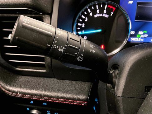 Used 2022 Ford Expedition Max Limited image 31