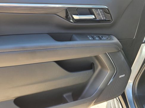 New 2026 Chevrolet Suburban LT w/ Comfort Package RWD image 14