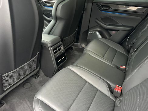 Used 2025 Porsche Macan Turbo Electric w/ Premium Package image 13