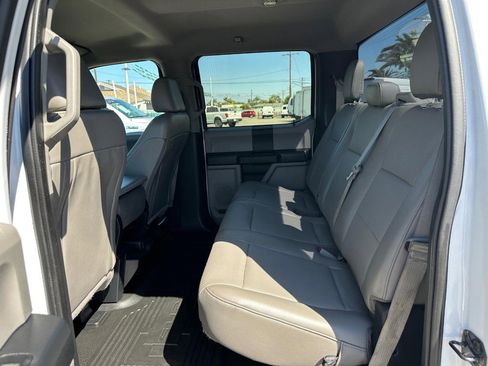 Used 2019 Ford F350 XL w/ Power Equipment Group image 32