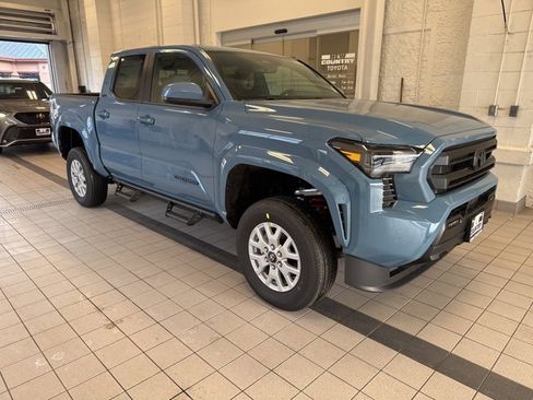 New 2026 Toyota Tacoma SR5 image 6