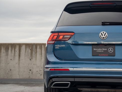 Used 2020 Volkswagen Tiguan SEL Premium R-Line AWD/4WD image 10