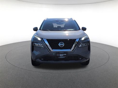Used 2021 Nissan Rogue SL w/ Premium Package image 2
