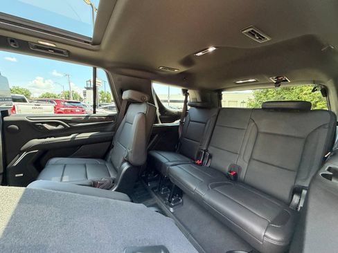 Used 2023 GMC Yukon Denali w/ Denali Reserve Package AWD/4WD image 32