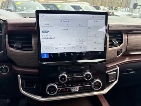 Used 2024 Ford Expedition Max Limited image 27