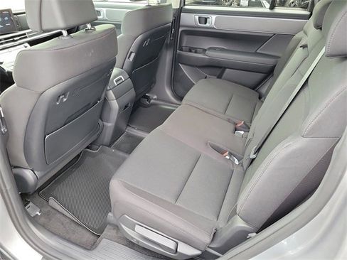 New 2026 Hyundai Santa Fe SE image 18