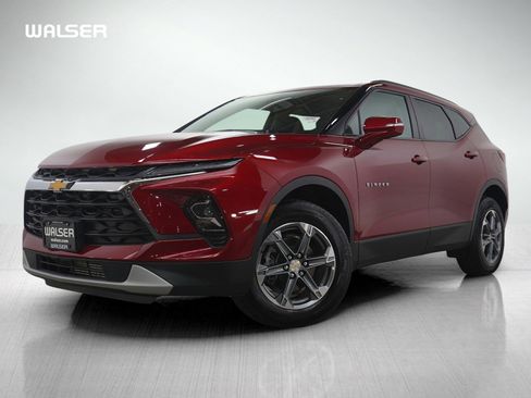 Used 2024 Chevrolet Blazer LT image 1