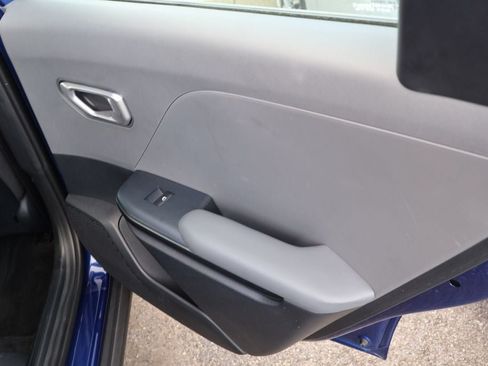 Used 2025 Kia K4 FWD image 14