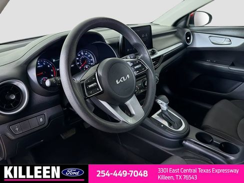 Used 2024 Kia Forte LXS FWD image 11