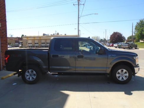 Used 2020 Ford F150 XLT w/ Equipment Group 301A Mid AWD/4WD image 10