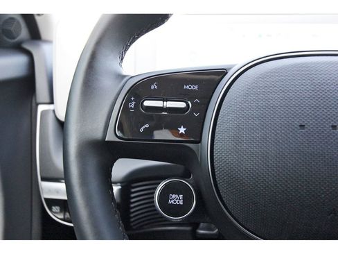 Certified 2024 Hyundai Ioniq 5 SEL RWD image 18