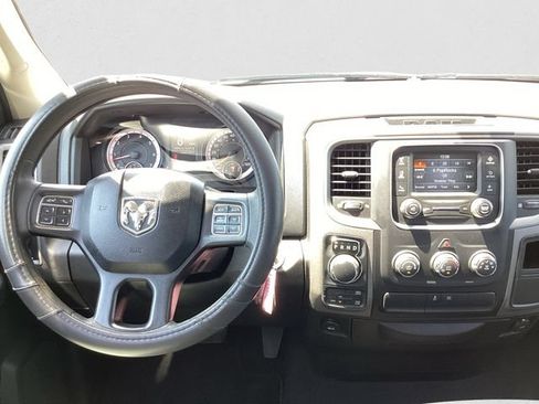 Used 2019 RAM 1500 Express w/ Express Value Package AWD/4WD image 9