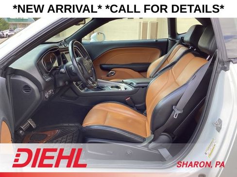 Used 2019 Dodge Challenger SXT w/ Plus Package AWD/4WD image 9