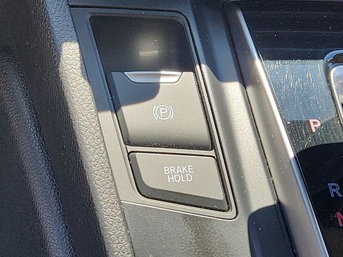 Used 2018 Honda CR-V EX image 25