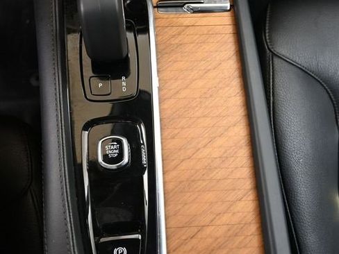 Certified 2023 Volvo XC90 B6 Plus w/ Protection Package Premier image 30