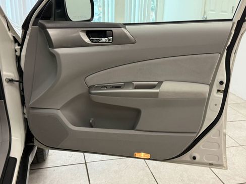 Used 2010 Subaru Forester 2.5X Limited image 22