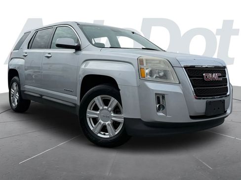 Used 2015 GMC Terrain SLE image 1