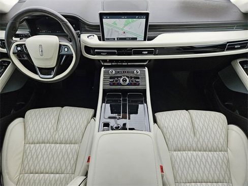 Certified 2023 Lincoln Aviator Black Label w/ Jet Package image 25
