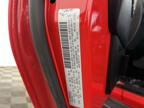 Used 2017 Jeep Wrangler Sahara w/ Dual Top Group image 29