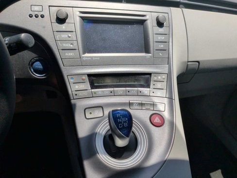 Used 2015 Toyota Prius Three w/ Solar Roof Package FWD image 19